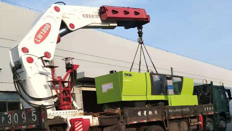 注塑機設備吊裝搬運